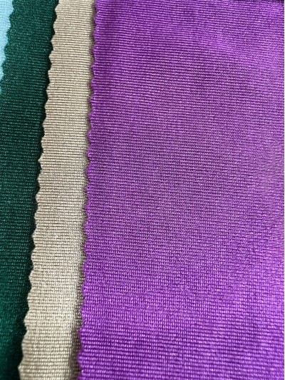 DG-BT recycled polyester glossy Lycra Composition: 82% recycled polyester 18% spandex Weight: 180g/㎡ detail view-12